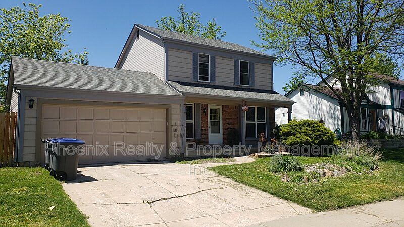 1st image of 919 Clover Cir
