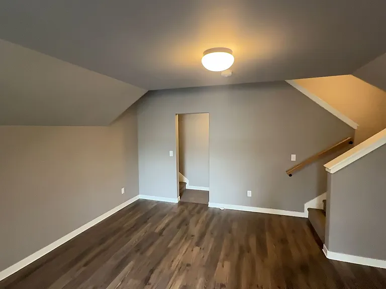 2728 NE Black Oak Pl — Photo 7