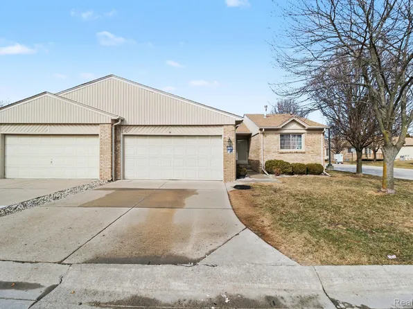 15525 Irene Ct, Clinton Township, MI 48038