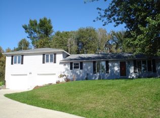 1570 County Road 6, La Crescent, MN 55947