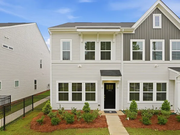 5853 Tuckaseegee Rd, Charlotte, NC 28208