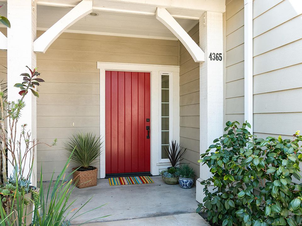 1st image of 4365 Carpinteria Ave #6