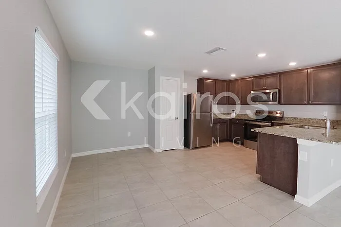 8512 Indian Laurel Ln — Photo 9