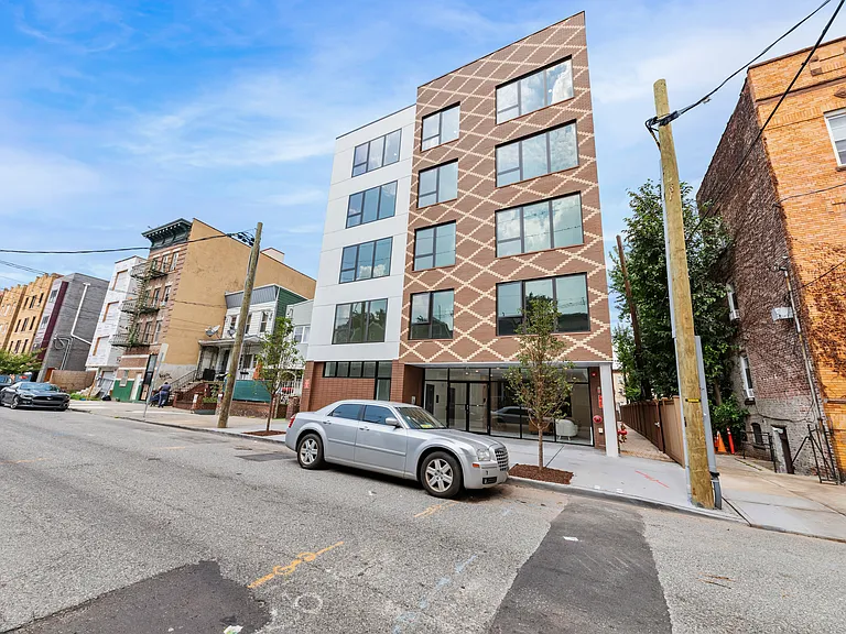 28 Vroom St #405 — Photo 4