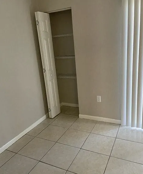 Spring Lake Apartments — Photo 29