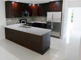4221 South NW #110, Coral Springs, FL 33065
