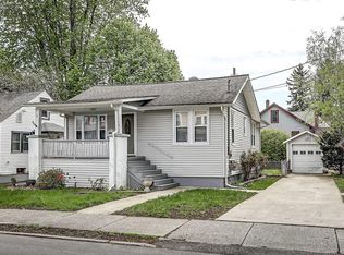 4 Sunnyside Ave, Middletown, NY 10940