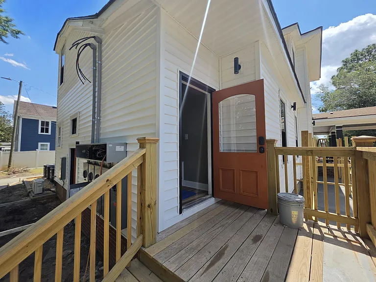 118 Hawkins Ave #201 — Photo 24