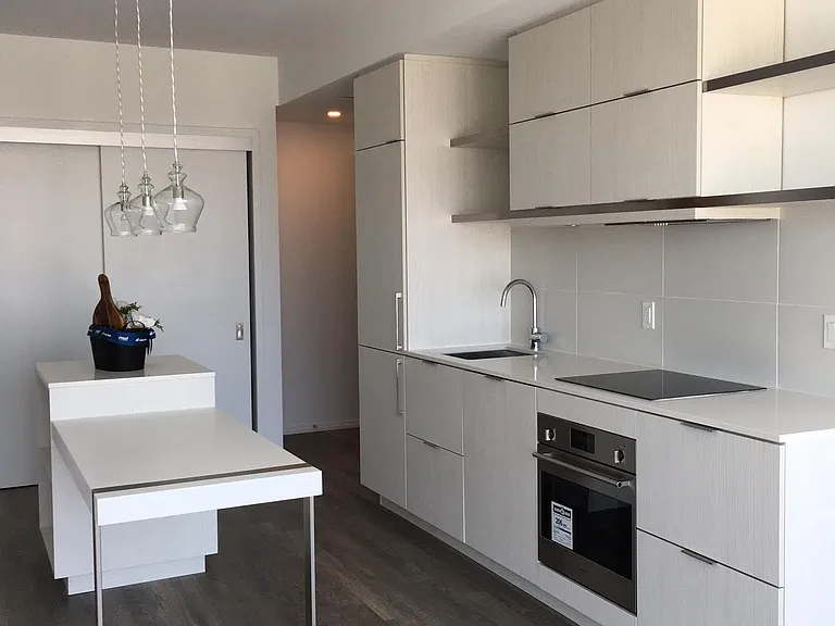 197 Yonge St #5014 — Photo 8