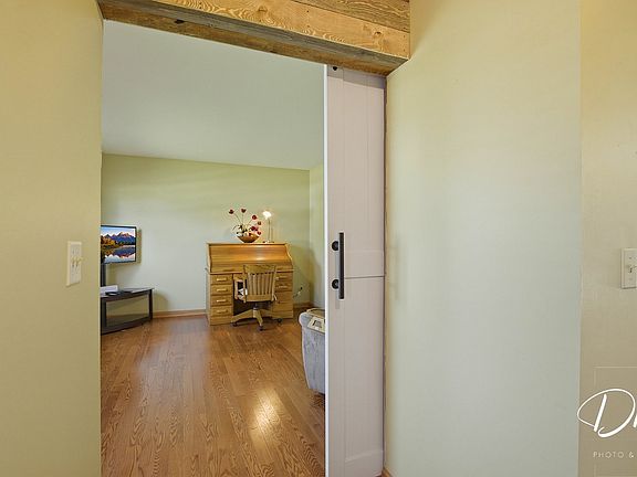 3rd image of 1501 Schooner Ct
