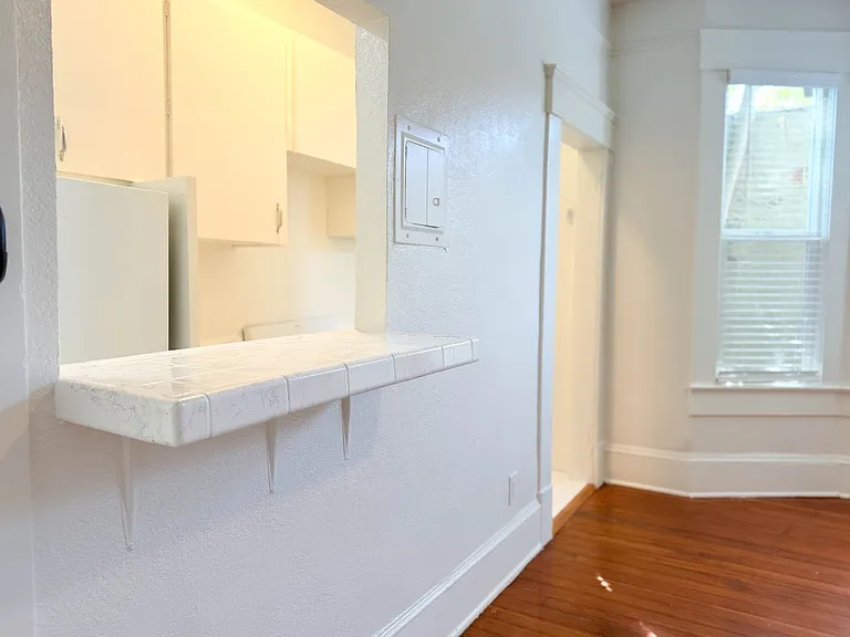 4170 Park Blvd — Photo 9