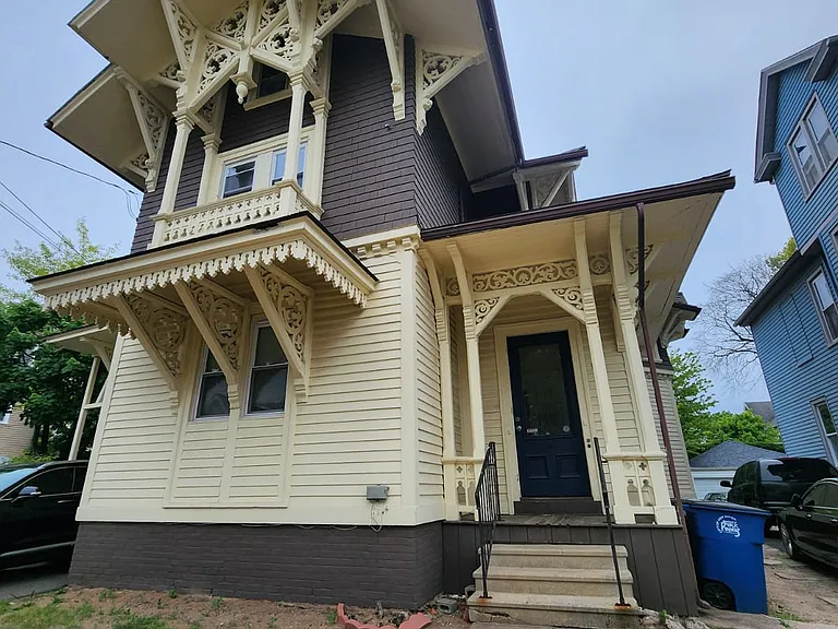 133 Hobart St #B — Photo 18