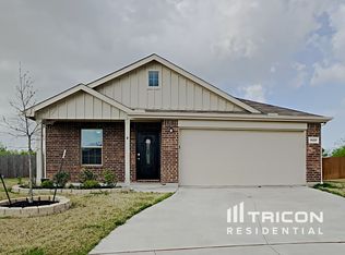 14201 Serrano Ridge Rd, Fort Worth, TX 76052