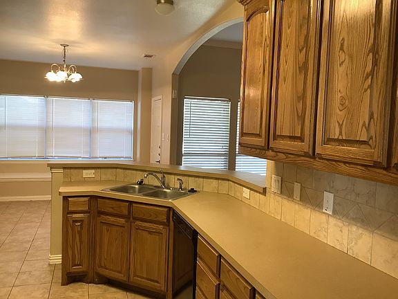 3rd image of 515 Cool Meadow Ct