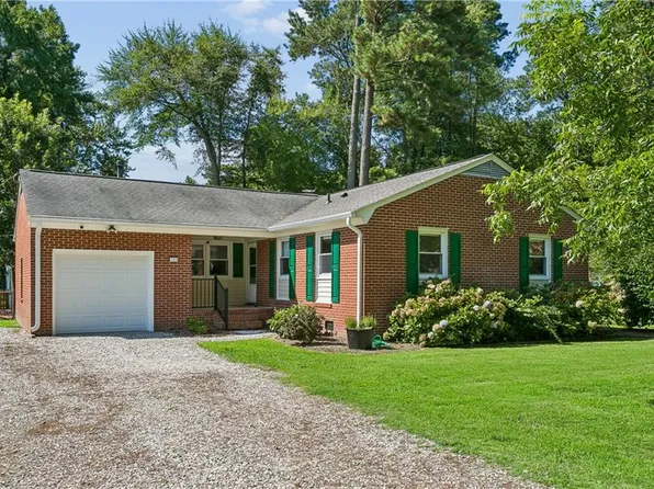 322 Sharon Dr, Seaford, VA 23696