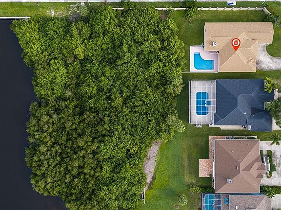 4th image of 7380 PEBBLE BEACH LANE