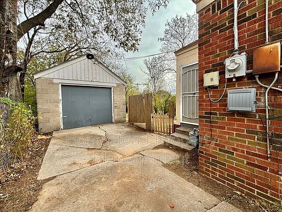 5th image of 1912 N Martin Luther King Ave