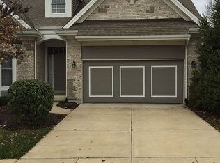 936 Chesterfield Villas Cir, Chesterfield, MO 63017