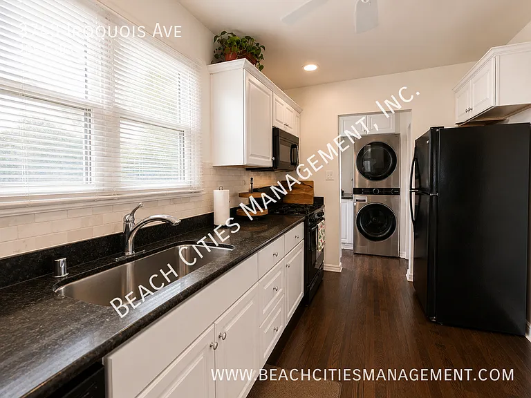 3743 Iroquois Ave — Photo 8