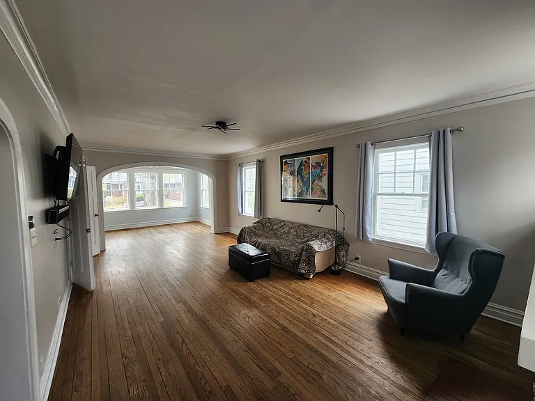 246 Maple Ave — Photo 5