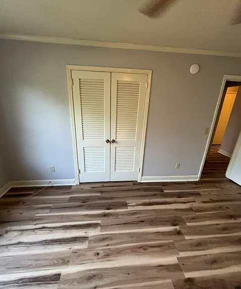325 N Salem Ave — Photo 18