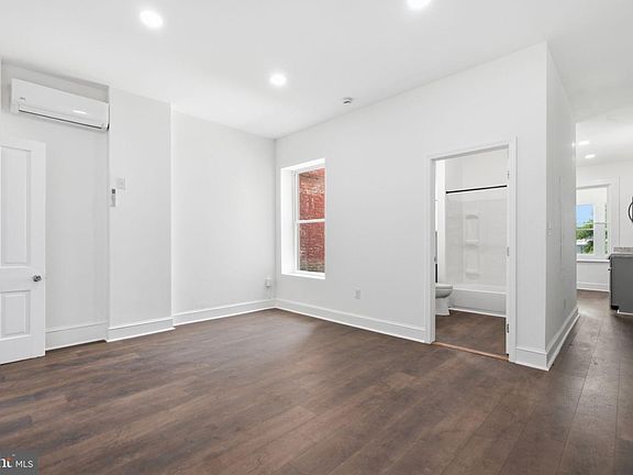 3rd image of 267 S Potomac St #1