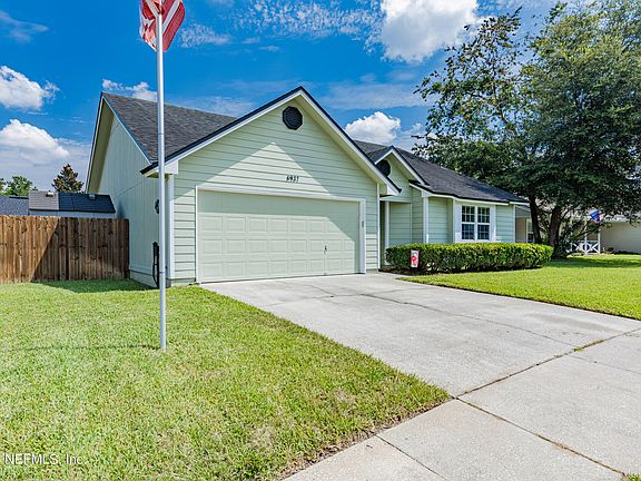 2nd image of 8937 CHERRY HILL Drive