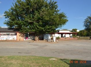 209 N Crow Roost Rd, Fort Cobb, OK 73038