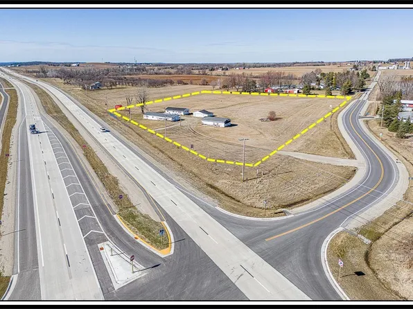 N2225 North Rd, Hortonville, WI 54944