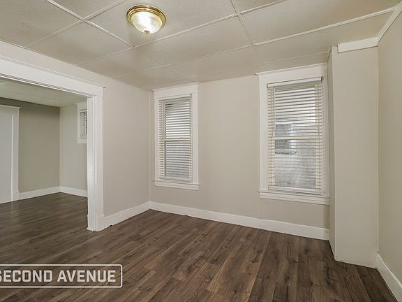 5th image of 225 S 39th St