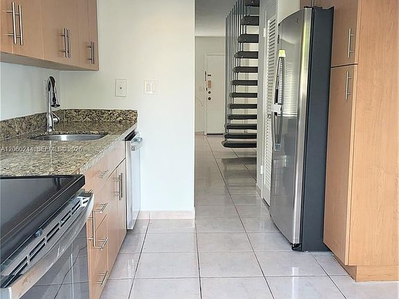 5th image of 9455 Bay Harbor Ter APT 2N