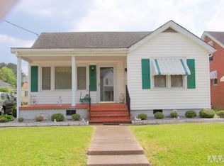 811 W Elizabeth St, Elizabeth City, NC 27909