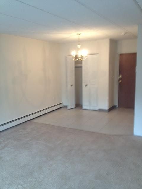 2nd image of 28 Charles St #2