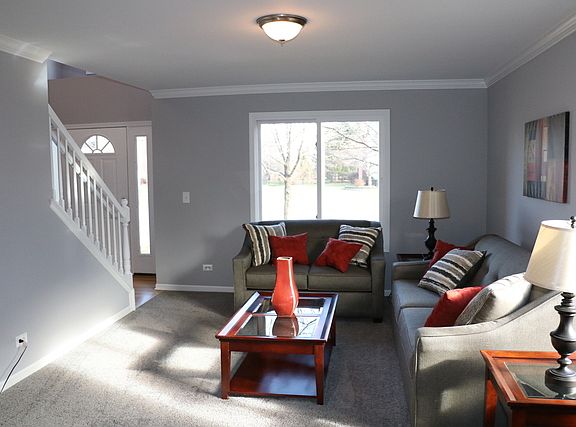 3rd image of 3023 Tall Grass Dr