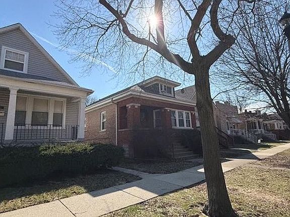 3rd image of 1227 Highland Ave