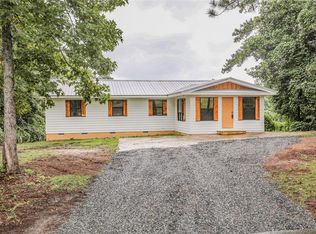 2631 Robinson Rd, Eclectic, AL 36024