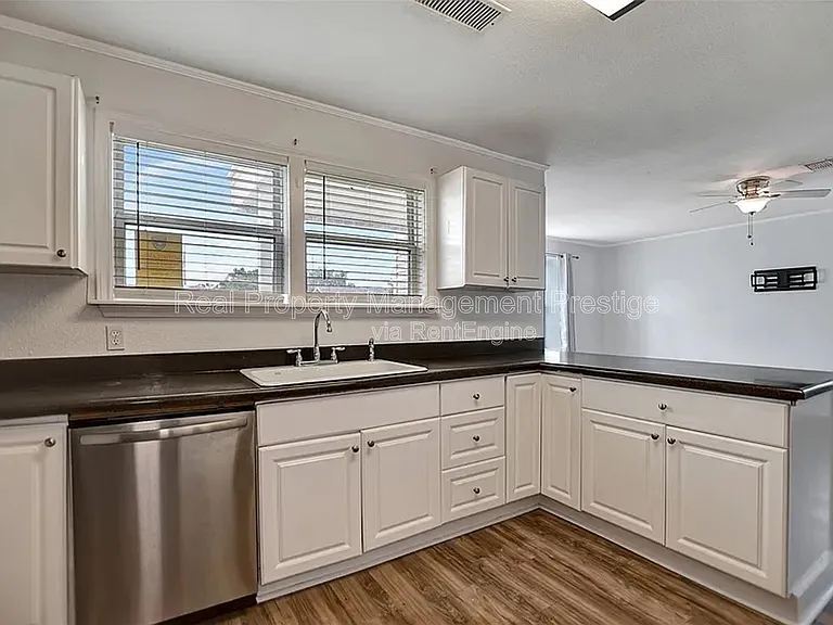 5311 Perry Ave — Photo 3