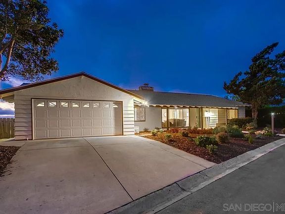 3rd image of 9189 Grossmont Blvd