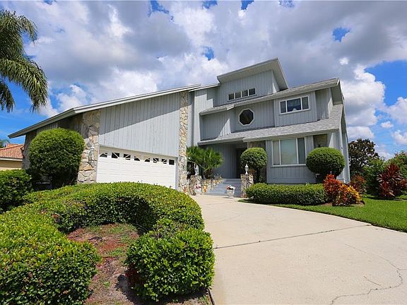 2nd image of 2111 Harbour Watch Dr