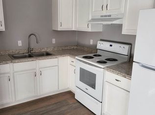 214 Moore Ave #A, Sikeston, MO 63801