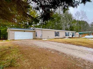 104 Wilson Dr, East Jordan, MI 49727