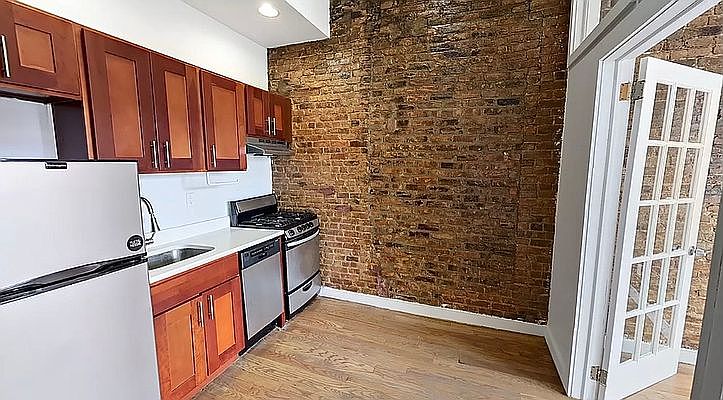 1st image of 613 Nostrand Ave #6