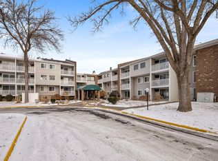 1601 N Innsbruck Dr #301NE, Minneapolis, MN 55432