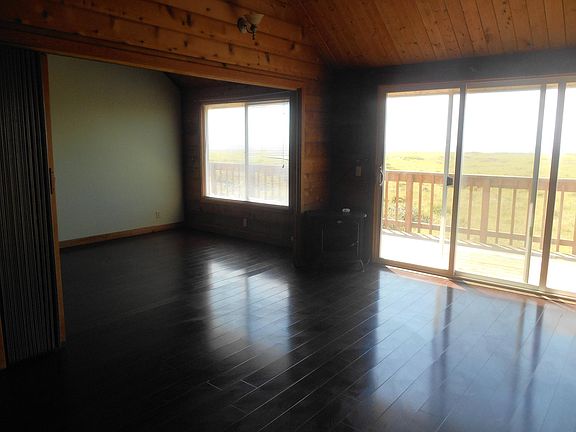 2nd image of 1063 Ocean Shores Blvd SW APT C