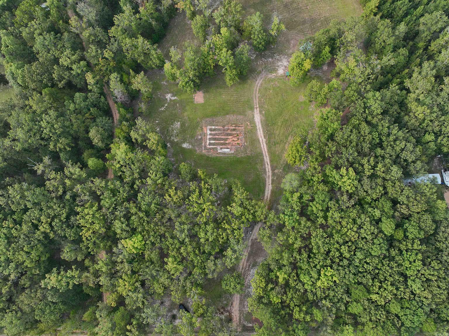 152 Buckshot Lane Center 1/3 E 1/2 SW 26, El Dorado, AR 71730 Zillow