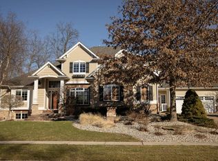 8716 Legends Pkwy, Fort Wayne, IN 46835