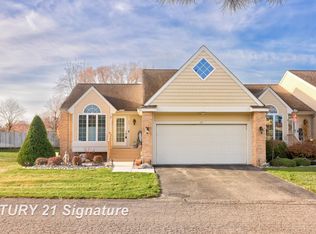 49 Willow Pond Dr W, Saginaw, MI