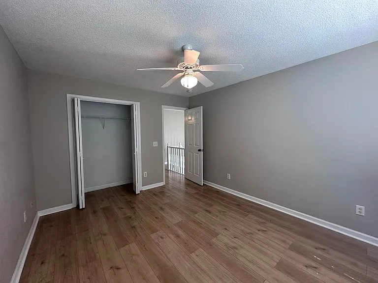 132 S Springview Dr — Photo 15