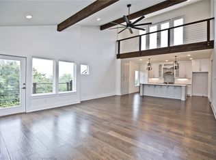 28 S Paddock Loop, Fayetteville, AR 72703