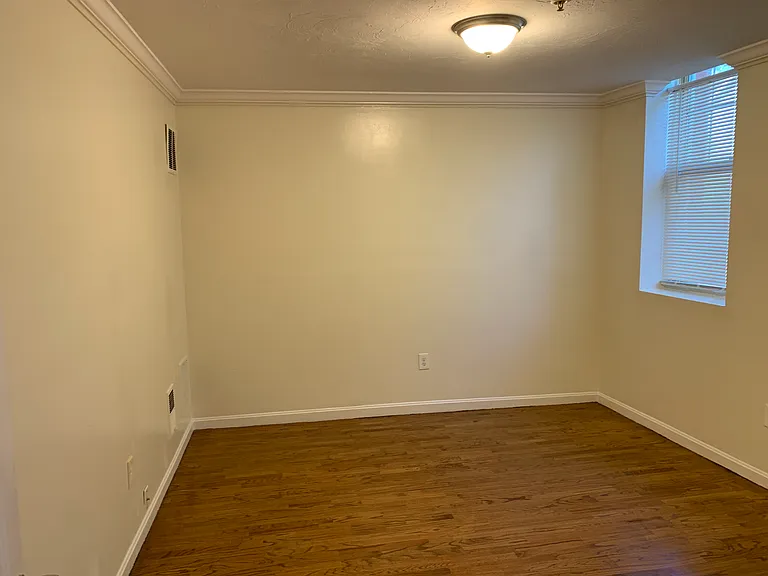 616 Shawmut Ave #2 — Photo 4